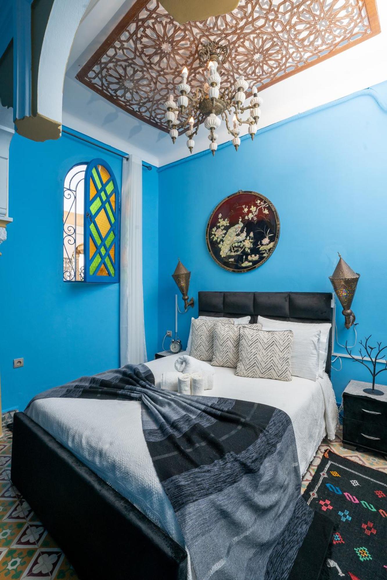 Dar Al Ghazal Hotel Tangier Bagian luar foto
