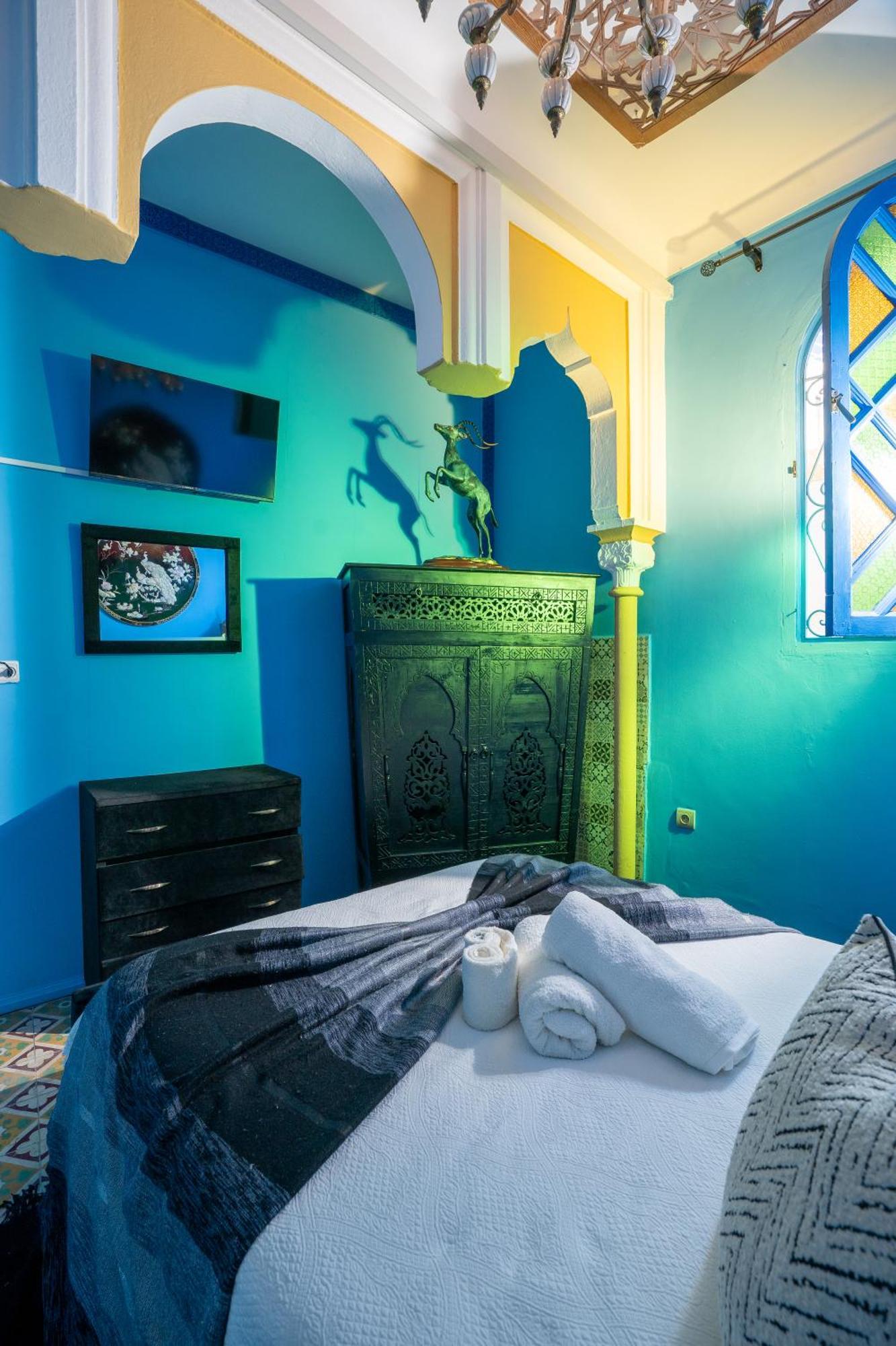 Dar Al Ghazal Hotel Tangier Bagian luar foto