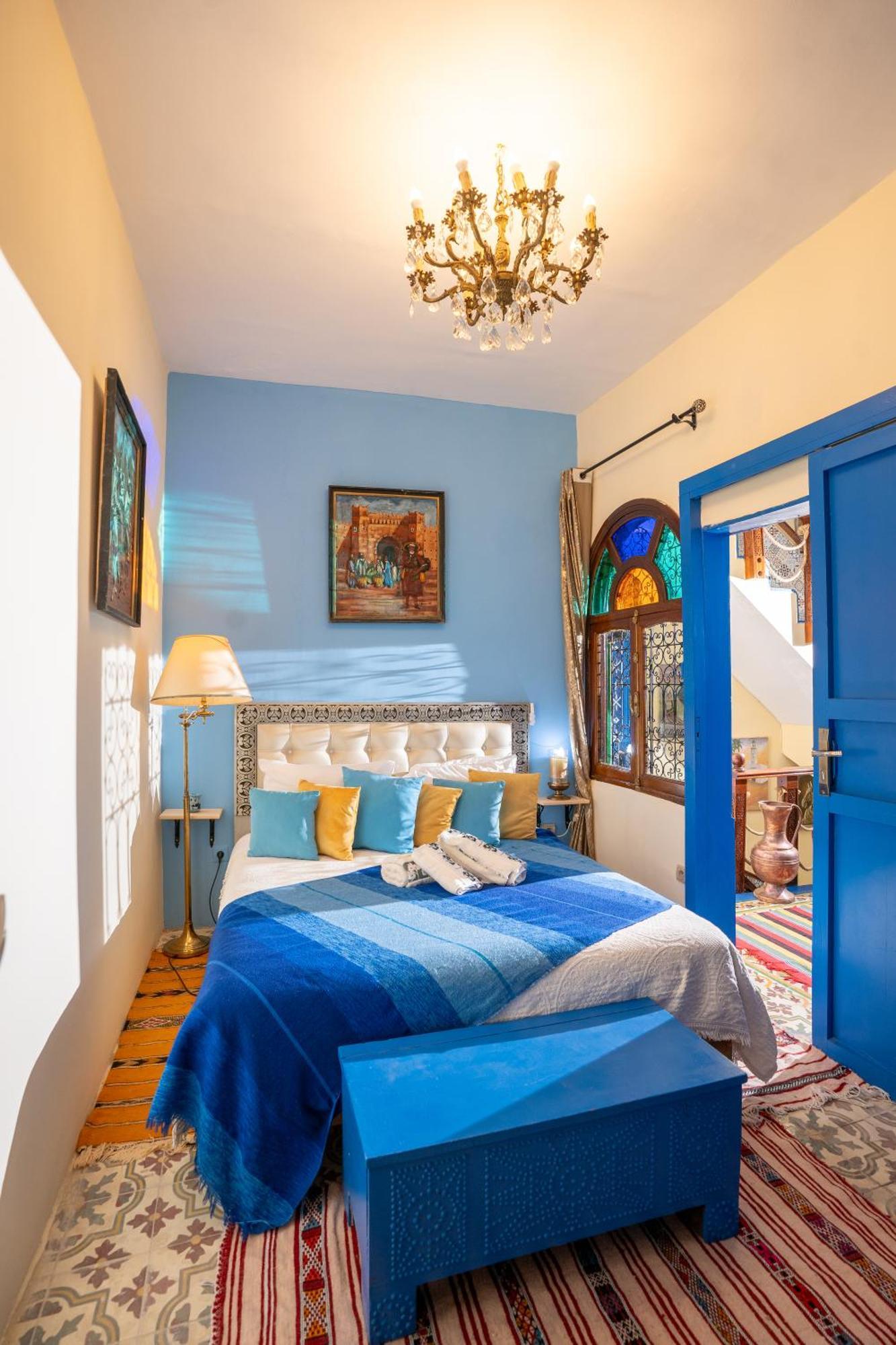Dar Al Ghazal Hotel Tangier Bagian luar foto
