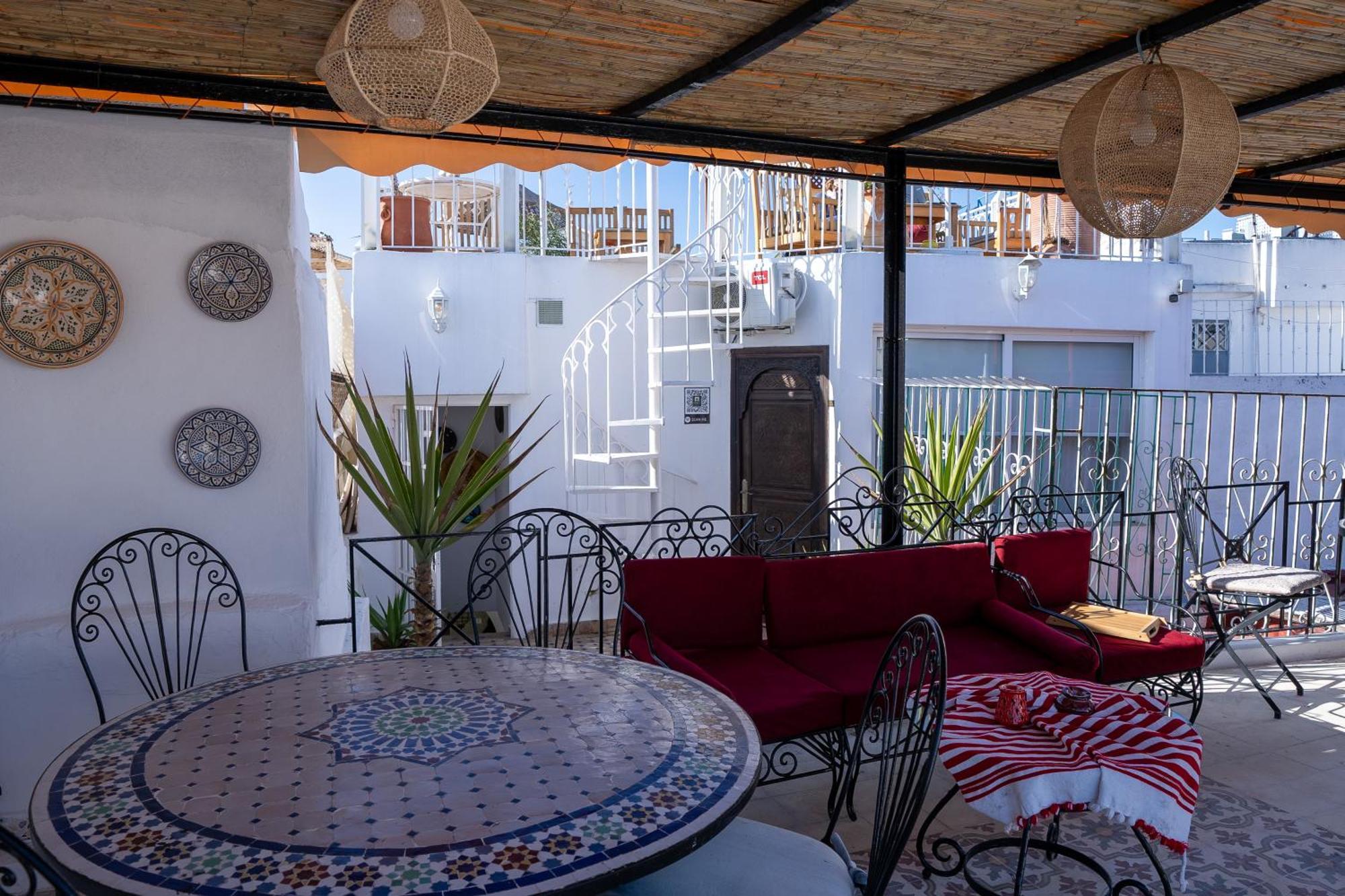 Dar Al Ghazal Hotel Tangier Bagian luar foto