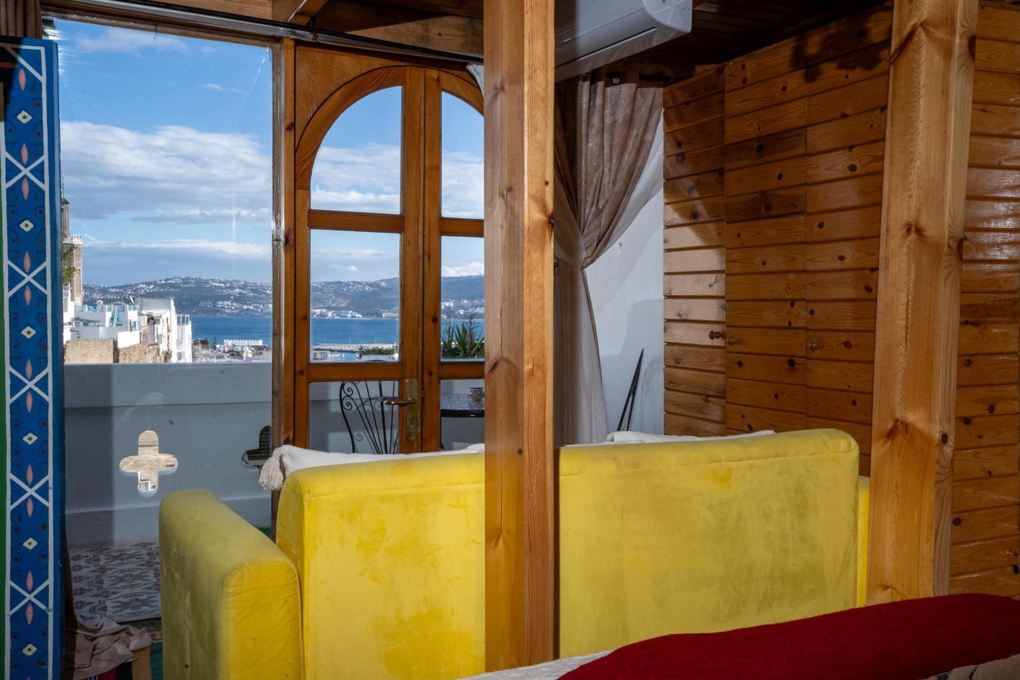 Dar Al Ghazal Hotel Tangier Bagian luar foto