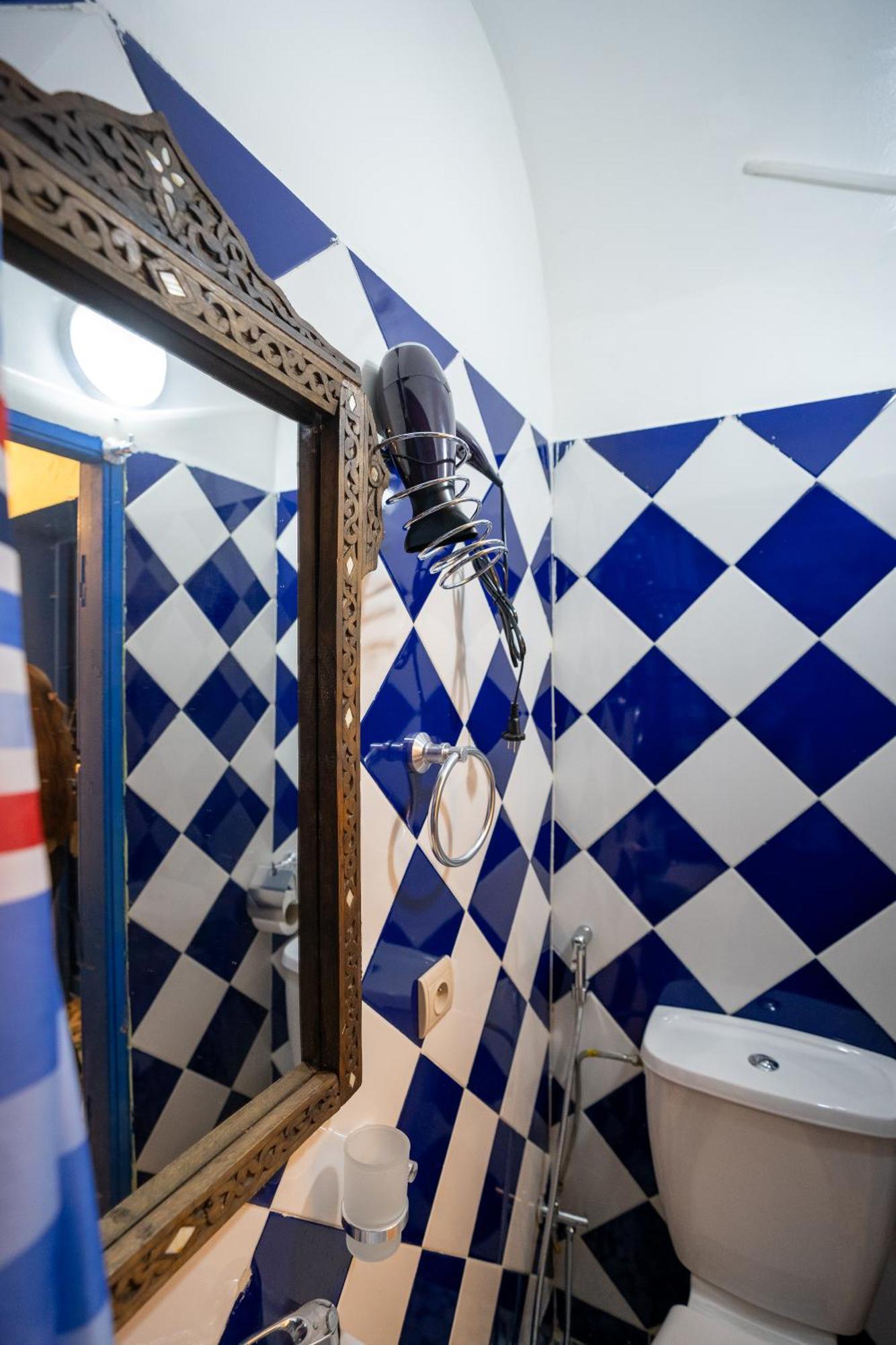 Dar Al Ghazal Hotel Tangier Bagian luar foto